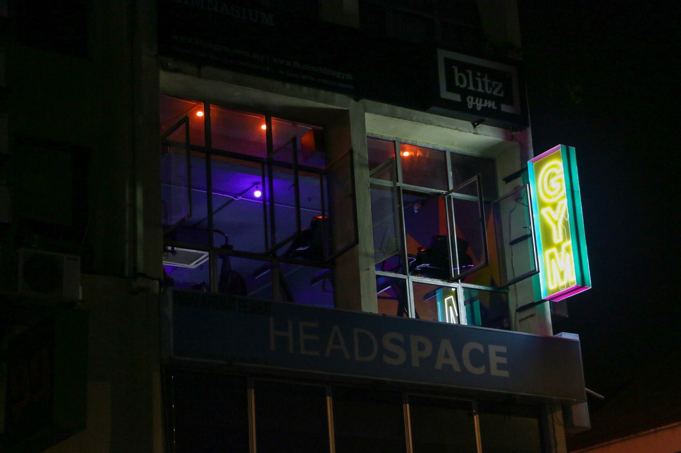Blitz Gym SS15 storefront at night